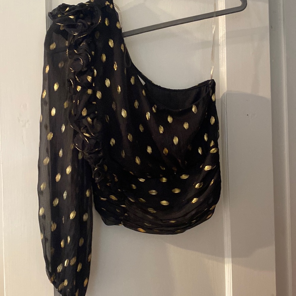 One shoulder black/ gold crop top